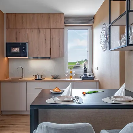 Apartman Lazuli *