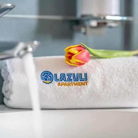 Apartman Lazuli *
